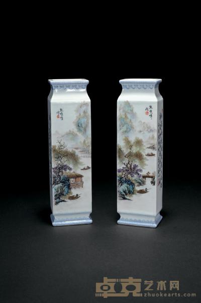 熊晓峰款 粉彩山水纹方瓶 （一对） 高19cm