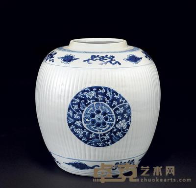 清康熙 青花开光瓜棱罐 高22cm