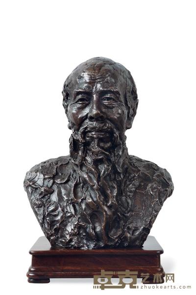 张充仁 齐白石胸像 38×32×19cm