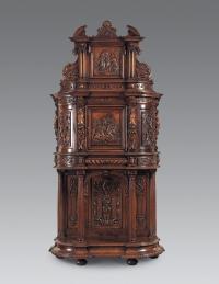 19世纪 法国文艺复兴风格胡桃实木高足柜