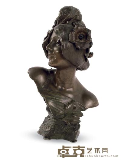 20世纪初 “新艺术”风格铜塑女胸像 25×18×40cm