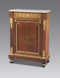 19世纪 法国路易十六风格镶镀金铜片单门柜