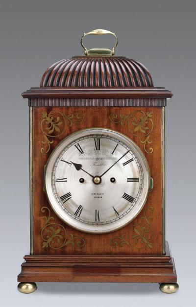 英国威廉 ·佛兰克林手提式壁炉钟
