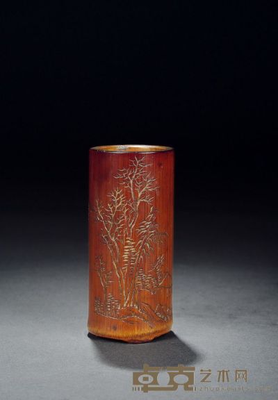 清乾隆·周芷岩製竹雕筆筒 高：11cm 口徑：4.8cm