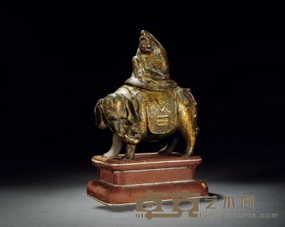 明·銅鎏金達摩騎象香熏 高：14.8cm