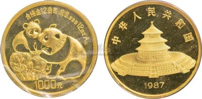 1987年12盎司熊猫金币一枚
