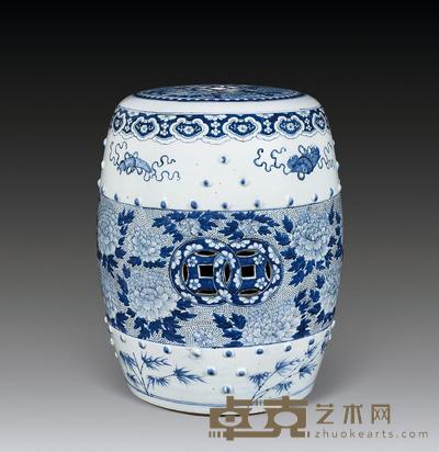 清嘉庆 青花牡丹双钱纹绣敦 高44cm