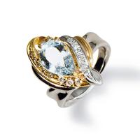 海蓝宝钻石铂金戒指——“海之恋”