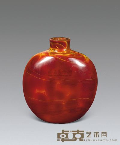 清乾隆 仿雄黄料鼻烟壶 高6cm