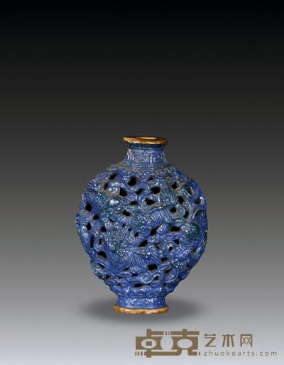 清 蓝釉镂雕九狮纹鼻烟壶 高7cm