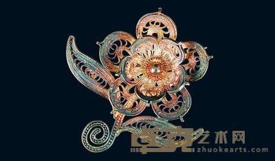 民国银掐丝花卉造型胸饰 (一件) 宽3.6cm