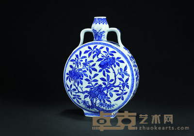 清乾隆 青花福寿抱月瓶 高33.1cm