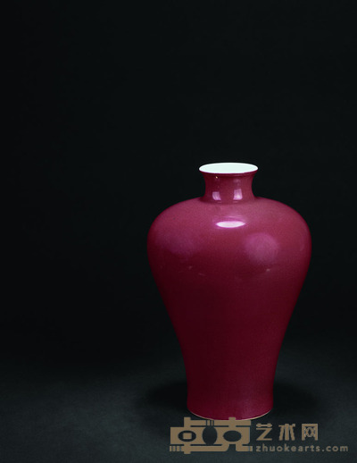 清雍正－乾隆 祭红釉梅瓶 高30.2cm