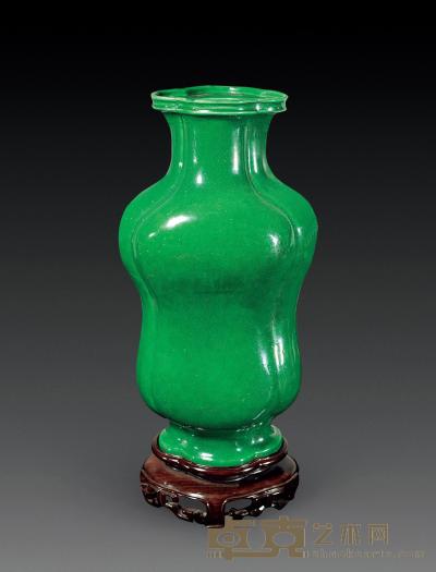 清 绿釉瓶 高23cm