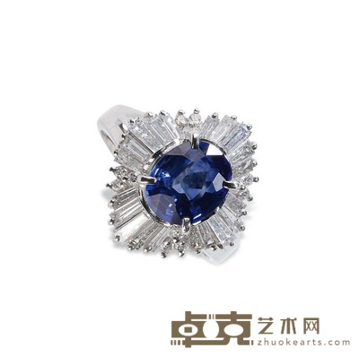 蓝宝石铂金镶钻戒指