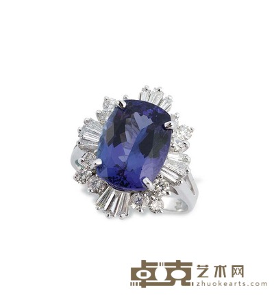 5.56克拉坦桑石K金镶钻戒指