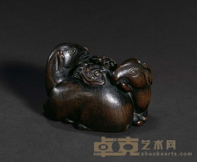 清 沉香雕鹿衔灵芝摆件 L 8.5 cm.