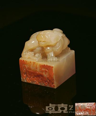 姚仲达?绝性高山古兽章 长4cm;宽4cm;高5.4cm