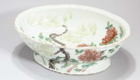19TH CENTURY A LARGE ENAMELLED QUATREFOIL FOOTED BOWL