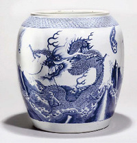 Kangxi A large blue and white dragon jar