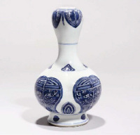 Kangxi A blue and white bottle vase