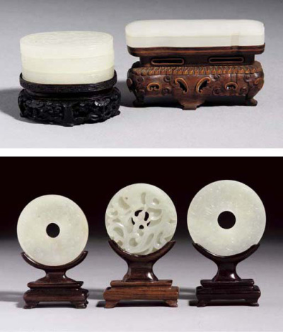 18th and 19th Century Five carvings of white and pale celadon jade 18th and 19th Century
