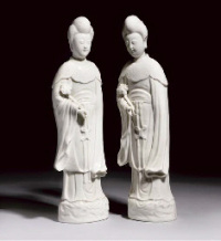 circa 1800 A pair of blanc de chine figures of Guanyin
