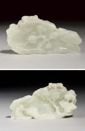 Qianlong A pale celadon jade mountain group