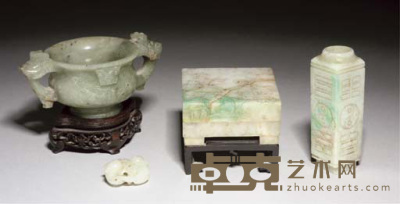 19th Century A pale celadon jade twin cat group 