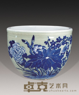 清中期 豆青青花花卉小缸 直径23cm
