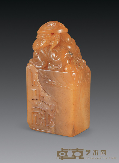 清中期 田黄兽钮章 高6cm