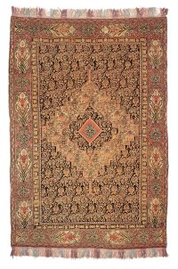 约19世纪中作 萨南达古地毯