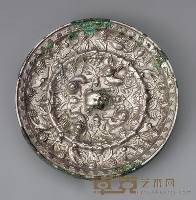 唐 海兽葡萄纹镜 径10.5cm