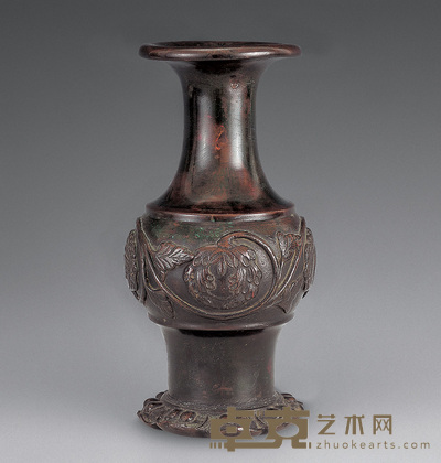 明 铜缠枝牡丹纹瓶 29cm