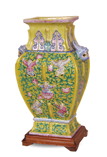清末--民国 黄地粉彩雕瓷童子持莲方瓶（带座）
