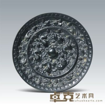 唐 海马葡萄镜 直径：17.3cm