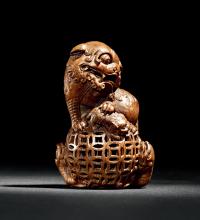 清中期 竹根雕五狮戏绣球