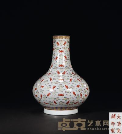 清光绪 粉彩云蝠纹荸荠扁瓶 高33.1cm