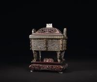 清雍正（1725） 铜兽面鼎式炉