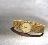 生产年代约20世纪80年代 百达翡丽（PATEK PHILIPPE）女款圆形镶钻腕表
