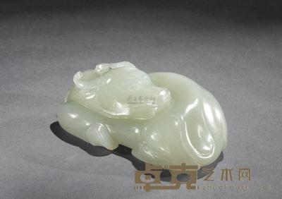 清中期 青白玉卧牛 长6.1cm