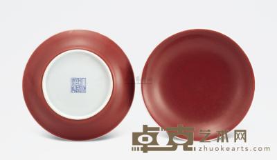 清乾隆 霁红釉盘 （二件） 直径15.7cm