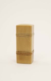 清·象牙雕方形盒