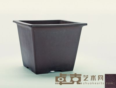 民国·长春款紫泥正方盆 27×27×21.5cm