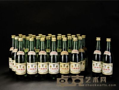 1983—1986年竹叶青一组30瓶 