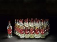 1990—1993年红标董酒一组30瓶