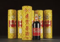 80年代北京同仁堂产李时珍牌虎骨酒（大瓶）