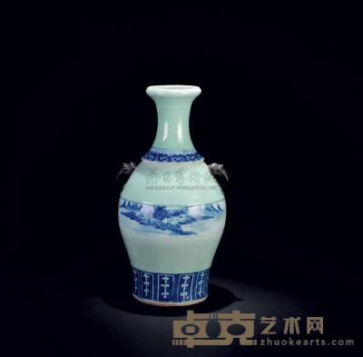 清中期 豆青地青花山水纹带瓶 高41cm