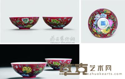 清嘉庆 紫地洋彩花卉纹碗 （二件） 直径9.2cm