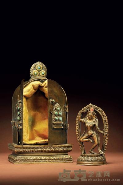 16世纪 玛吉拉准 像高12.6cm；佛龛22cm